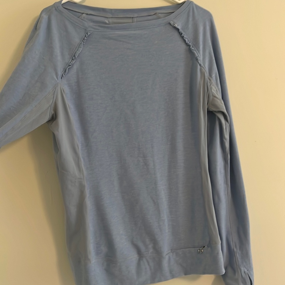 Lululemon blue activewear, long sleeve shirt
